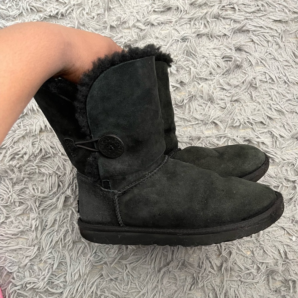 Black Uggs - image 5